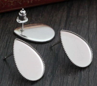 3 x 18mm Leverback Lace Edge Earrings